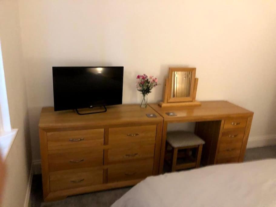 The Old Ship Hotel, Apartment 2 สกิปตัน ภายนอก รูปภาพ